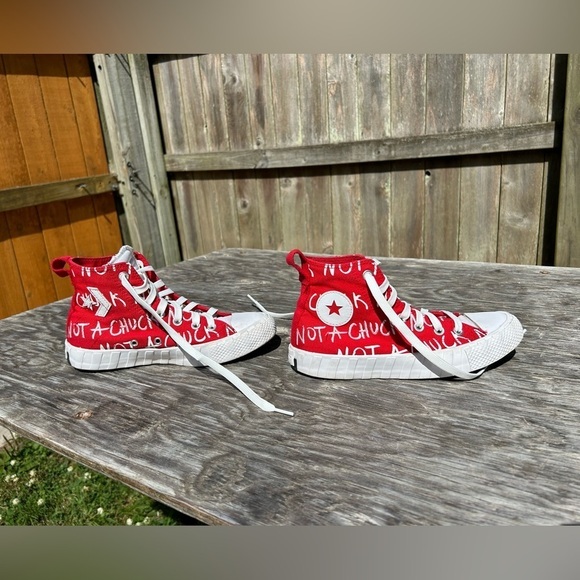 Converse UNT1TL3D Not A Chuck Hi kids  Size 4‎ Shoes Red CTAS High Sneakers - Picture 3 of 7
